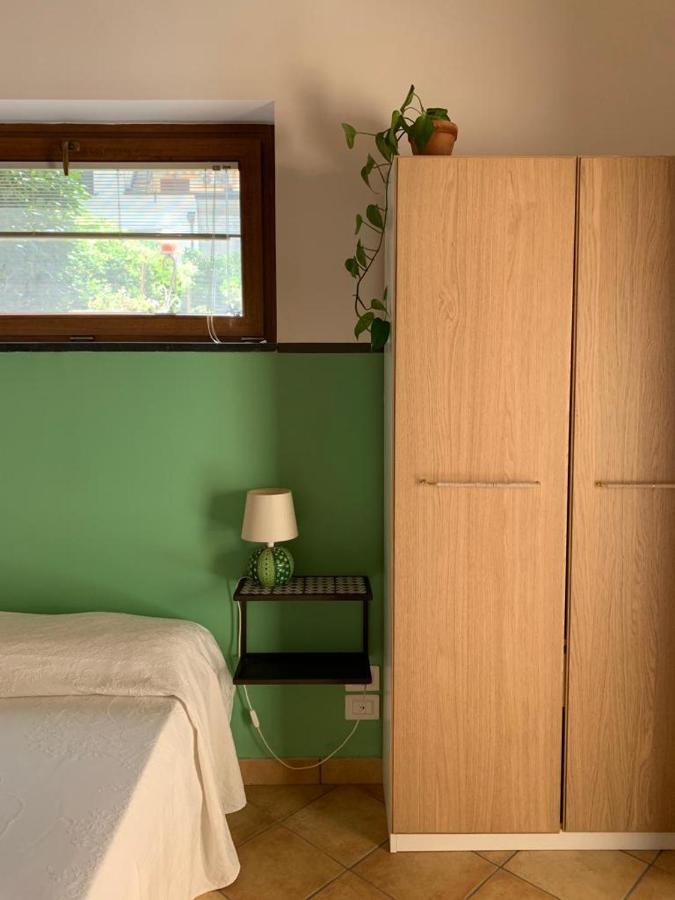 Bed and Breakfast La Stanza In Giardino Cava deʼ Tirreni Exterior foto